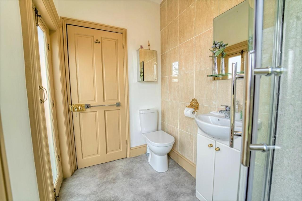 Host & Stay - Upper Tything Apartment وورسيستير المظهر الخارجي الصورة